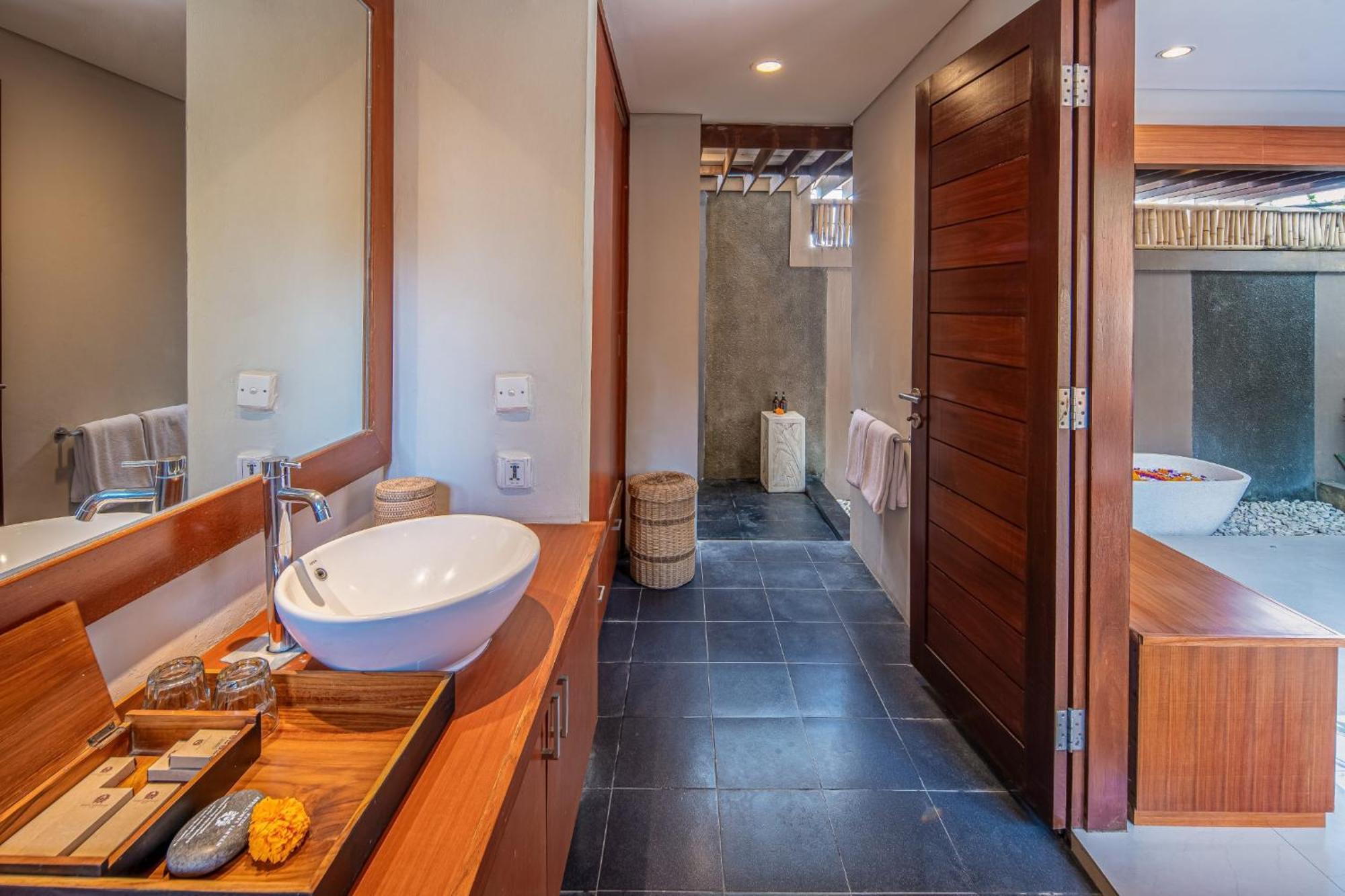 Nyanyi Sanctuary Villa By Ini Vie Hospitality Tanah Lot Exteriör bild